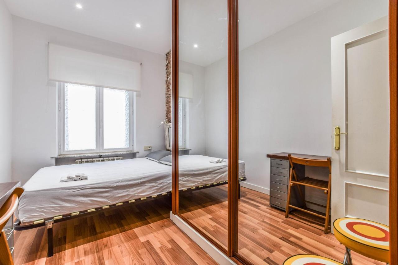 Apartamento Plaza De Lavpies Daire Madrid Dış mekan fotoğraf